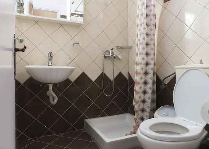 Appartement Dora Pagoi 1 *