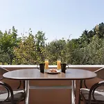 Apartman Dora Pagoi 1 *
